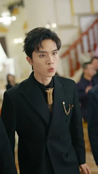 คุณหนูคืนสู่บัลลังก์