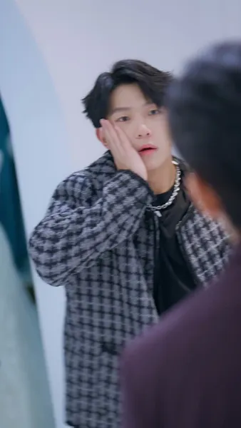 แสงจันทร์ที่ถูกลบเลือน