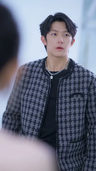 แสงจันทร์ที่ถูกลบเลือน