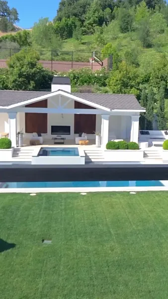 แสงจันทร์ที่ถูกลบเลือน