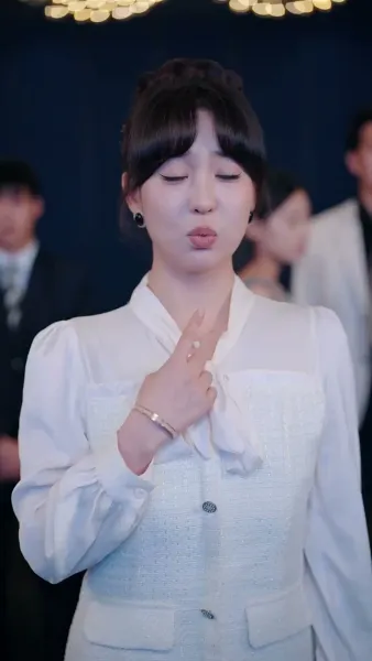 จากคุณชาย สู่แรงงาน