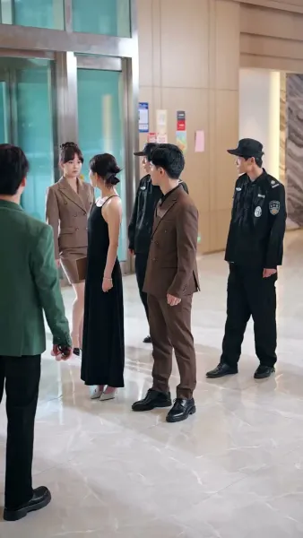 จากคุณชาย สู่แรงงาน