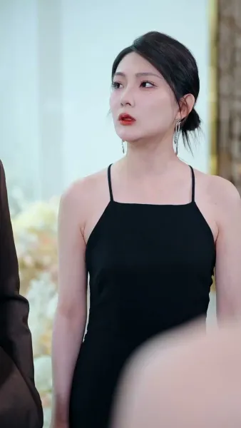 จากคุณชาย สู่แรงงาน