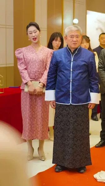 เรื่องรักกุหลาบไฟ(พากย์ไทย)