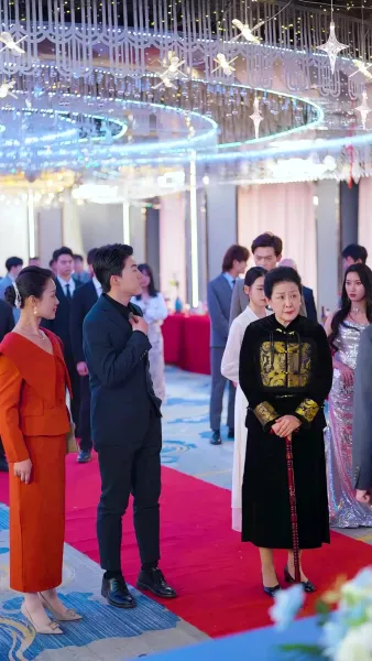 เรื่องรักกุหลาบไฟ(พากย์ไทย)