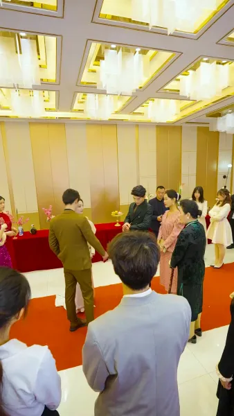 เรื่องรักกุหลาบไฟ(พากย์ไทย)