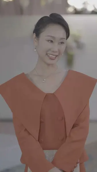 เรื่องรักกุหลาบไฟ(พากย์ไทย)