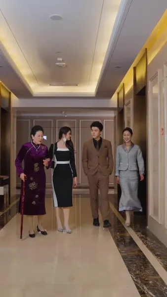 เรื่องรักกุหลาบไฟ(พากย์ไทย)