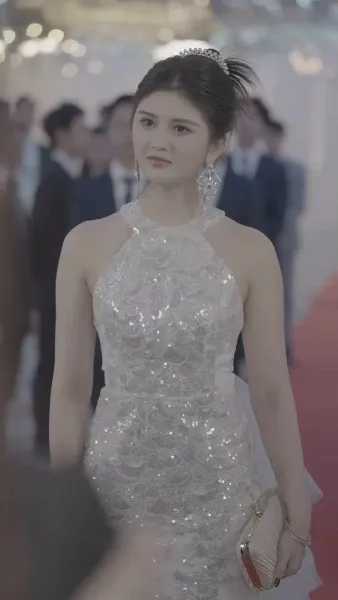 เรื่องรักกุหลาบไฟ(พากย์ไทย)