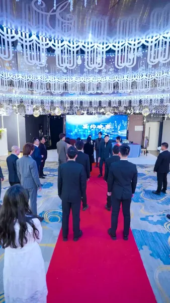 เรื่องรักกุหลาบไฟ(พากย์ไทย)