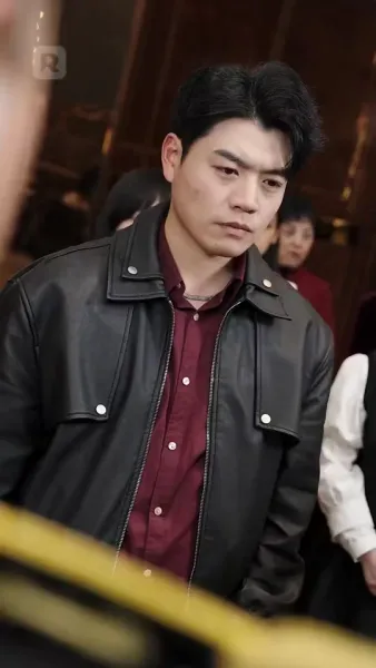 มังกรซ่อนฟ้า