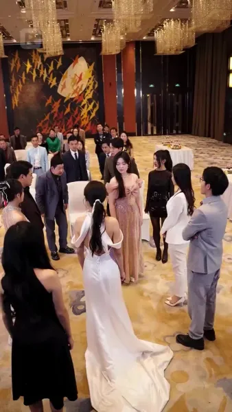 มังกรซ่อนฟ้า