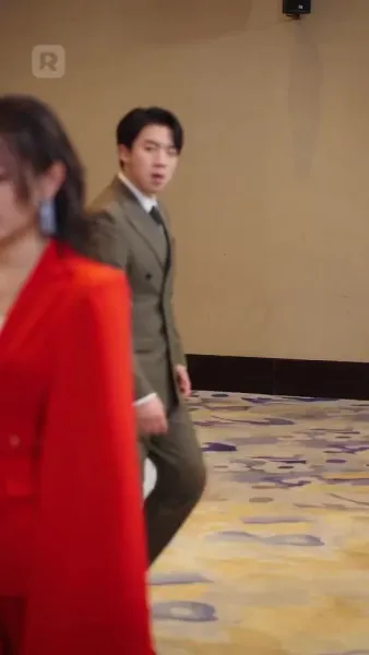 มังกรซ่อนฟ้า