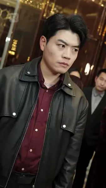 มังกรซ่อนฟ้า