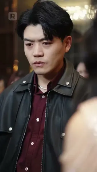 มังกรซ่อนฟ้า