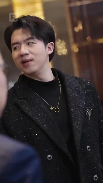 มังกรซ่อนฟ้า