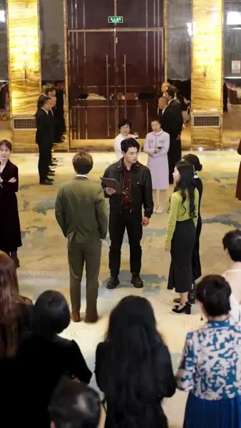 มังกรซ่อนฟ้า