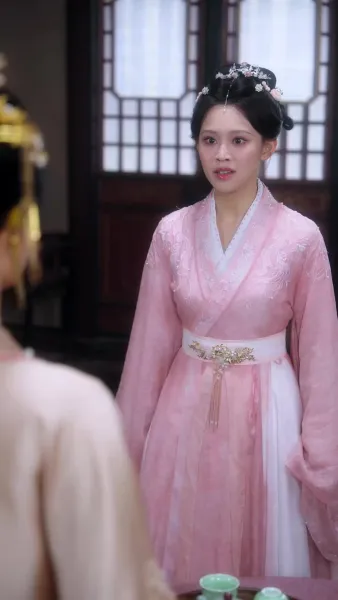 เกิดใหม่เปลี่ยนชะตา สู่ชายาราชครองแผ่นดิน