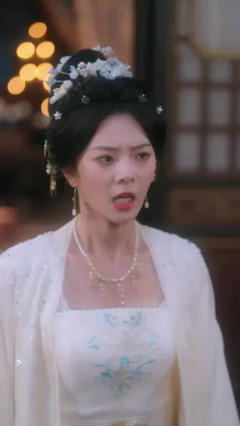 เกิดใหม่เปลี่ยนชะตา สู่ชายาราชครองแผ่นดิน