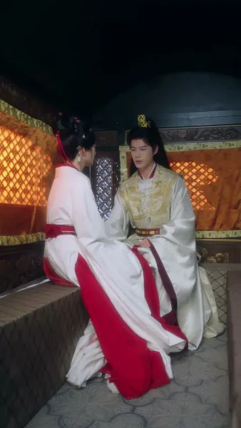 เกิดใหม่เปลี่ยนชะตา สู่ชายาราชครองแผ่นดิน