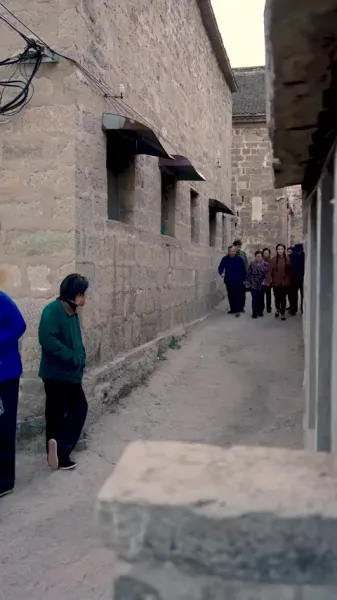 รักและโชคดีในยุค 80