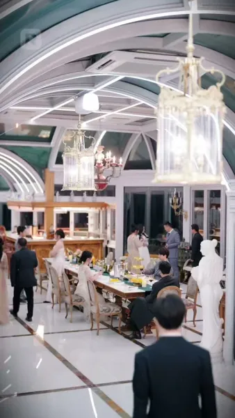 ยอมศิโรราบต่อเสน่ห์ของเธอ