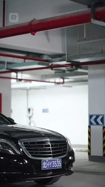 ยอมศิโรราบต่อเสน่ห์ของเธอ