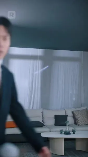 ยอมศิโรราบต่อเสน่ห์ของเธอ