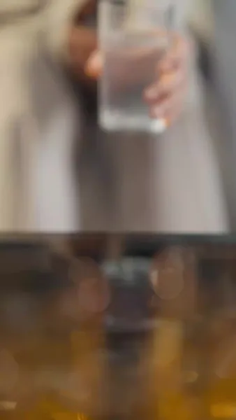 หงส์ขาวกับทะเลพิศวาส