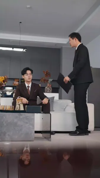 หงส์ขาวกับทะเลพิศวาส