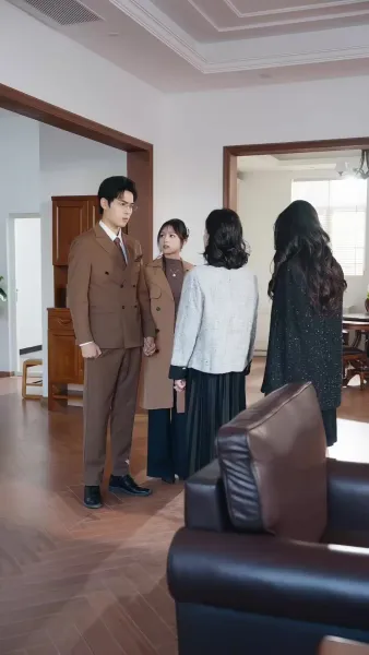 หงส์ขาวกับทะเลพิศวาส