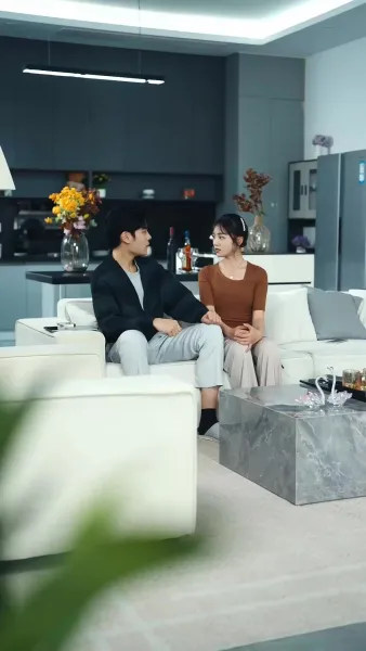 หงส์ขาวกับทะเลพิศวาส