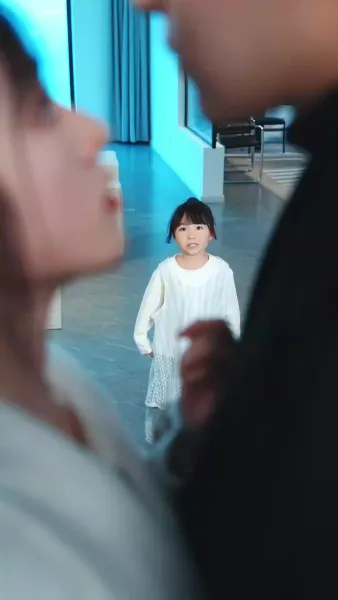 หงส์ขาวกับทะเลพิศวาส