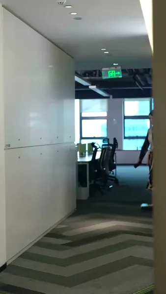 แม่ผมใครอย่าแตะ(พากย์ไทย)