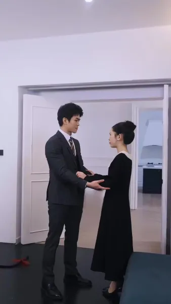 ชีวิตเรียบง่ายของตัวจริง