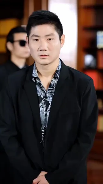 ชีวิตเรียบง่ายของตัวจริง