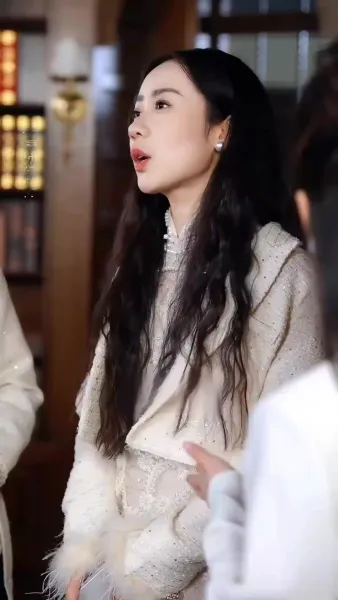 ชีวิตเรียบง่ายของตัวจริง