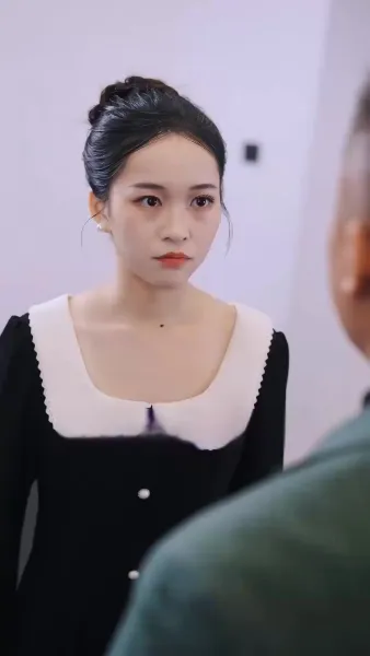 ชีวิตเรียบง่ายของตัวจริง