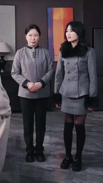 ชีวิตเรียบง่ายของตัวจริง