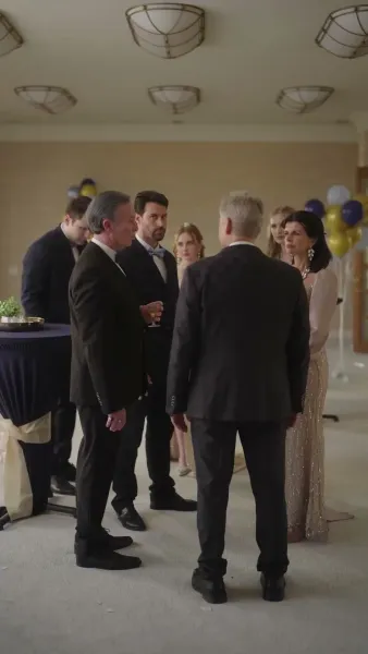 (พากย์เสียง) คุณพ่อลับๆ ของเจ้าตัวแสบ