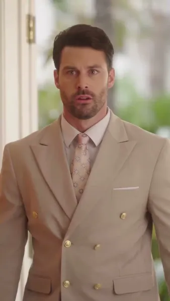 (พากย์เสียง) คุณพ่อลับๆ ของเจ้าตัวแสบ