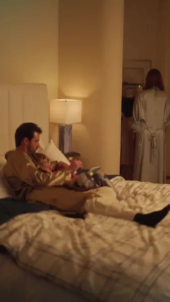 (พากย์เสียง) คุณพ่อลับๆ ของเจ้าตัวแสบ