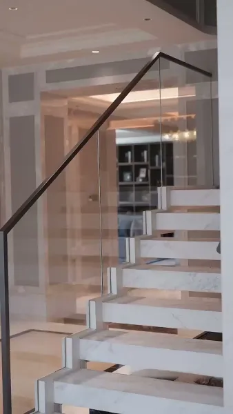 คุณหนูสุดที่รัก