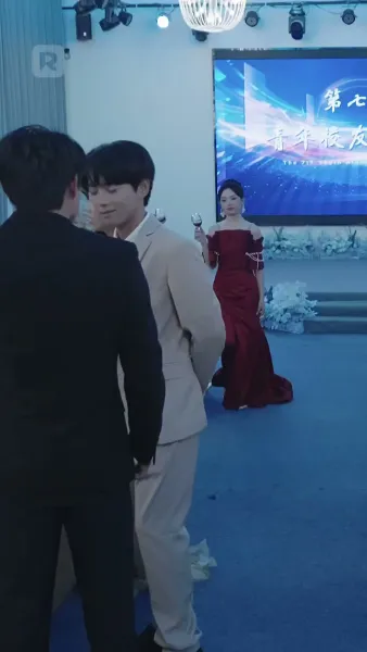 (พากย์) วิมานไม้เลื้อย