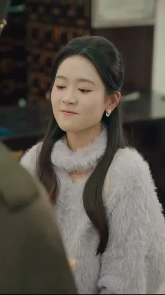 สามีที่ดูเย็นชา ทิ้งหน้ากากแล้วจูบฉันจนต้องน้ำตาซึม