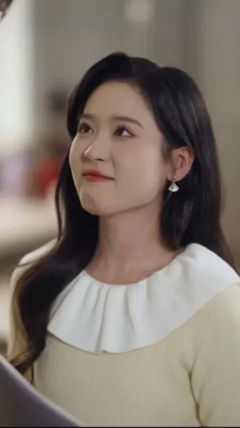 สามีที่ดูเย็นชา ทิ้งหน้ากากแล้วจูบฉันจนต้องน้ำตาซึม