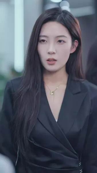 แต่งงานสายฟ้าแลบกับ มหาเศรษฐีลึกลับ