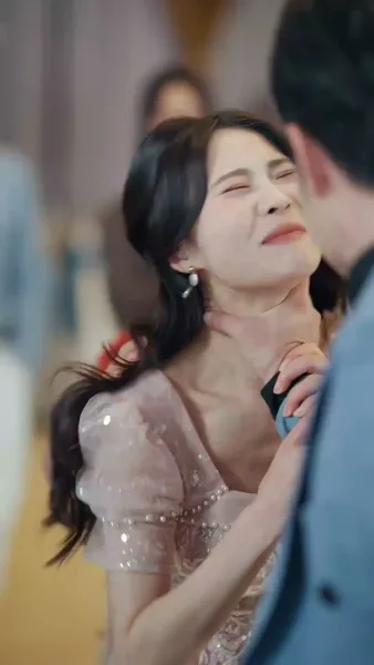 แต่งงานสายฟ้าแลบกับ มหาเศรษฐีลึกลับ