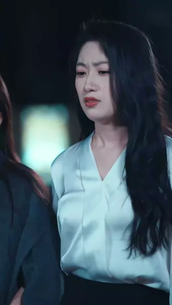 แต่งงานสายฟ้าแลบกับ มหาเศรษฐีลึกลับ