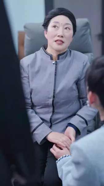 แต่งงานสายฟ้าแลบกับ มหาเศรษฐีลึกลับ